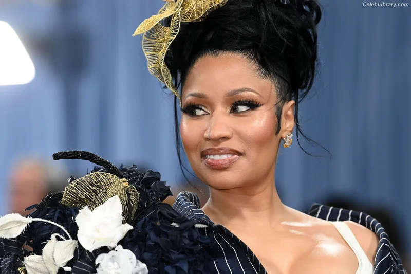 Nicki Minaj photo 4 of 983