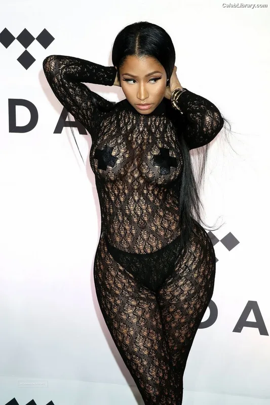 Nicki Minaj photo 14 of 983