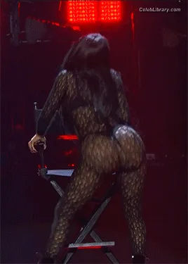 Nicki Minaj photo 23 of 983