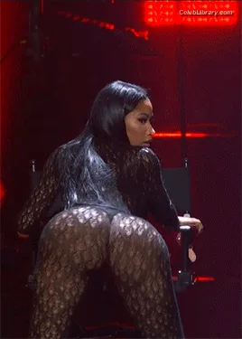 Nicki Minaj photo 4 of 983