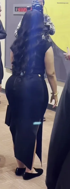 Nicki Minaj photo 9 of 983