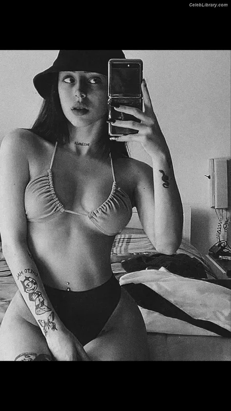 nicki nicole photo 9 of 262