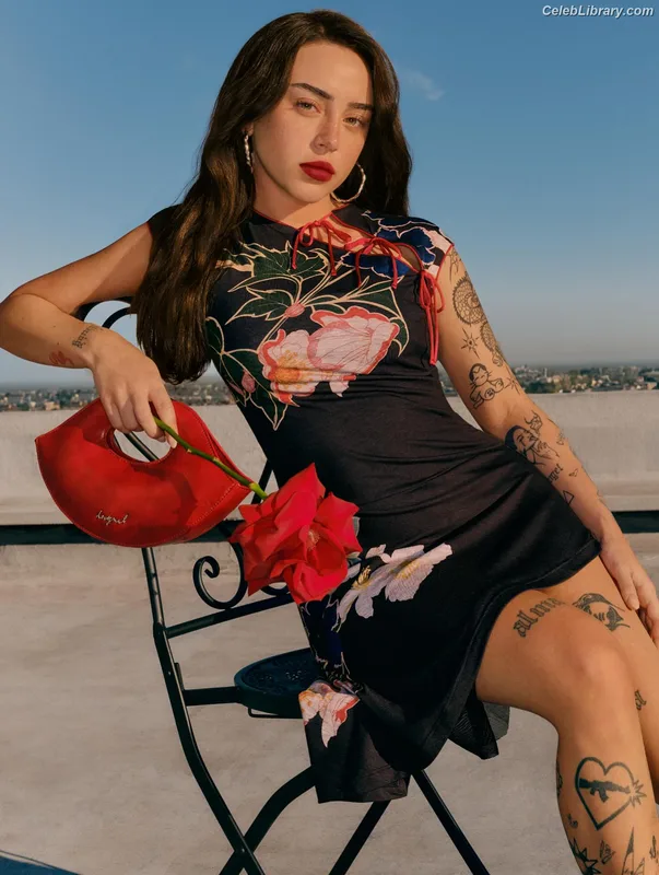 nicki nicole photo 6 of 262