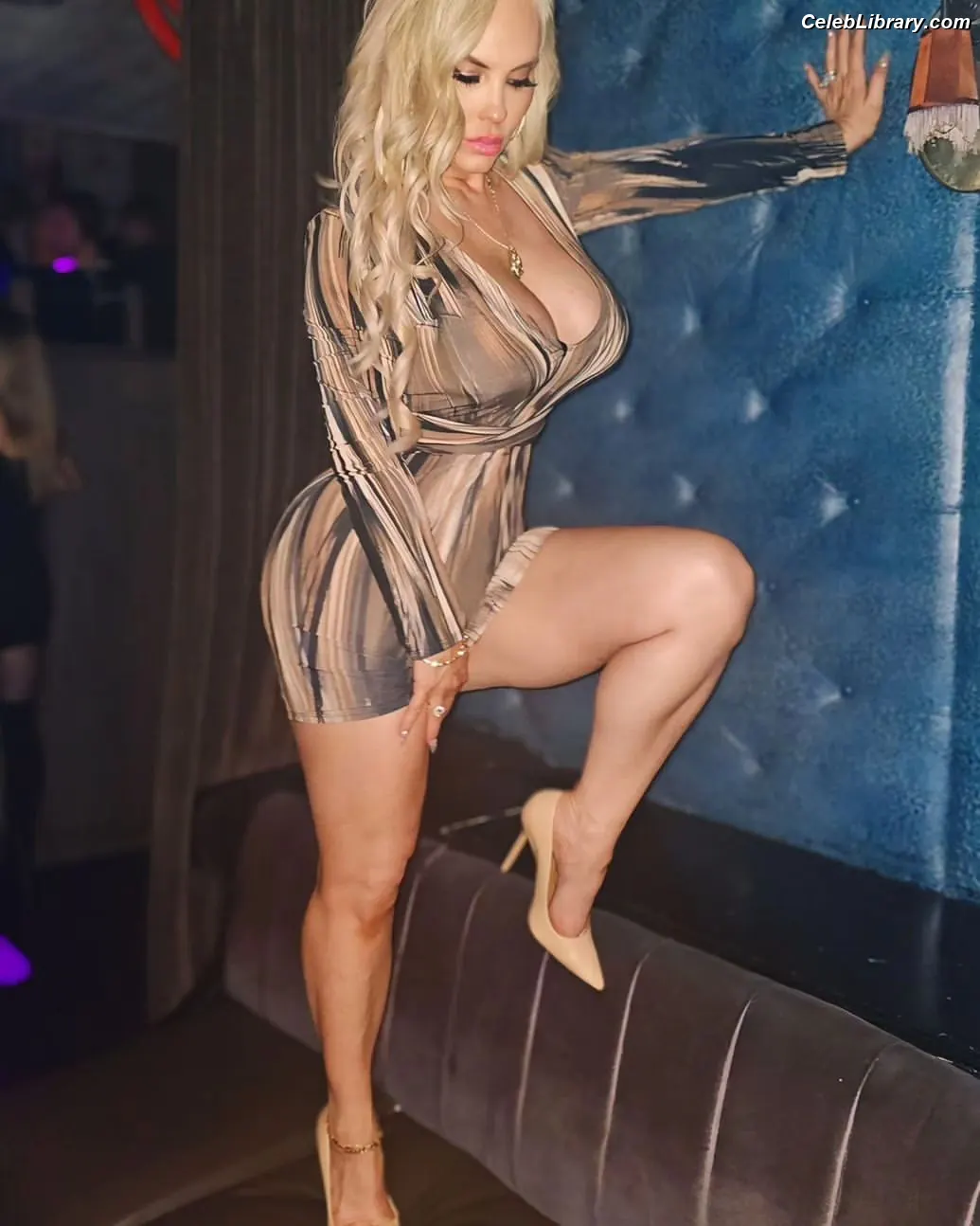 Nicole Coco Austin photo 10 of 1510