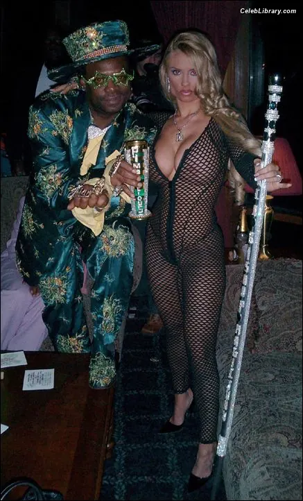 Nicole Coco Austin photo 4 of 1510