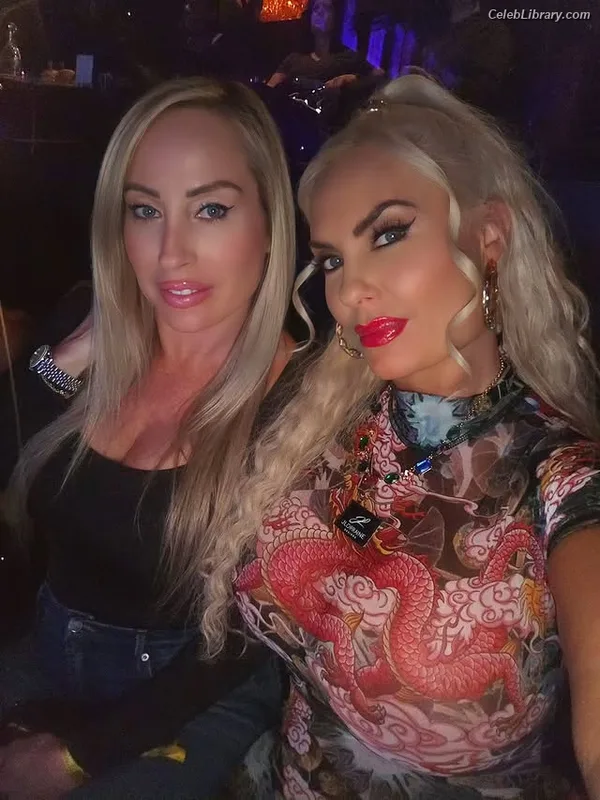 Nicole Coco Austin photo 16 of 1507