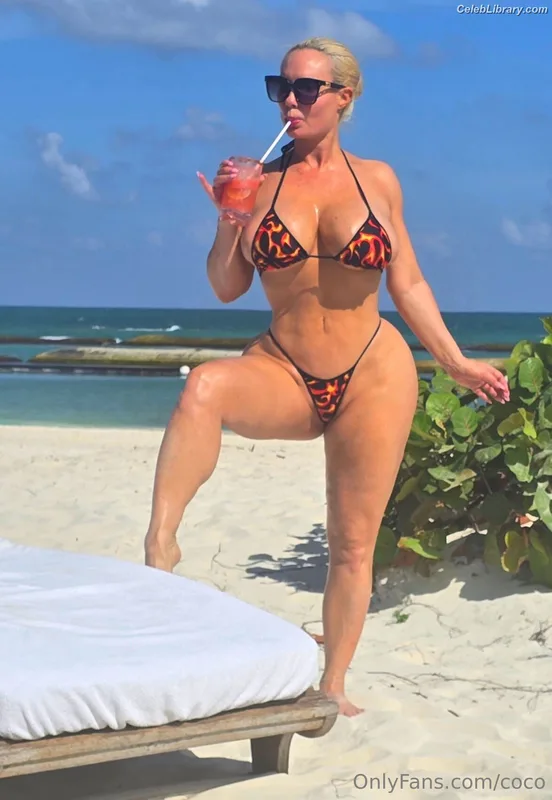 Nicole Coco Austin photo 3 of 1507