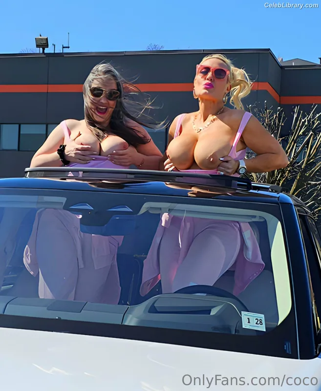 Nicole Coco Austin photo 2 of 1507