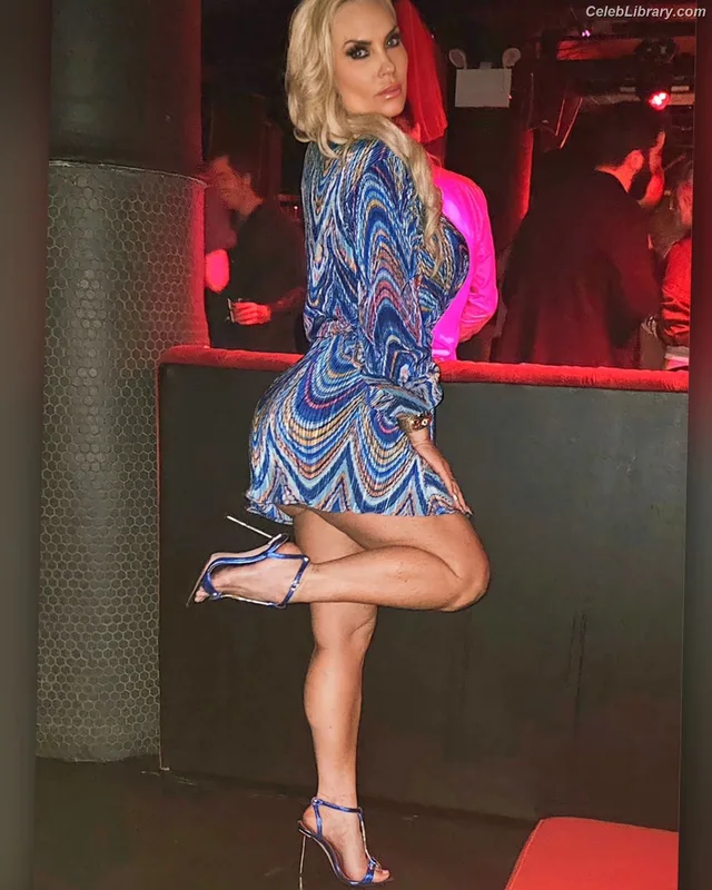 Nicole Coco Austin photo 8 of 1507