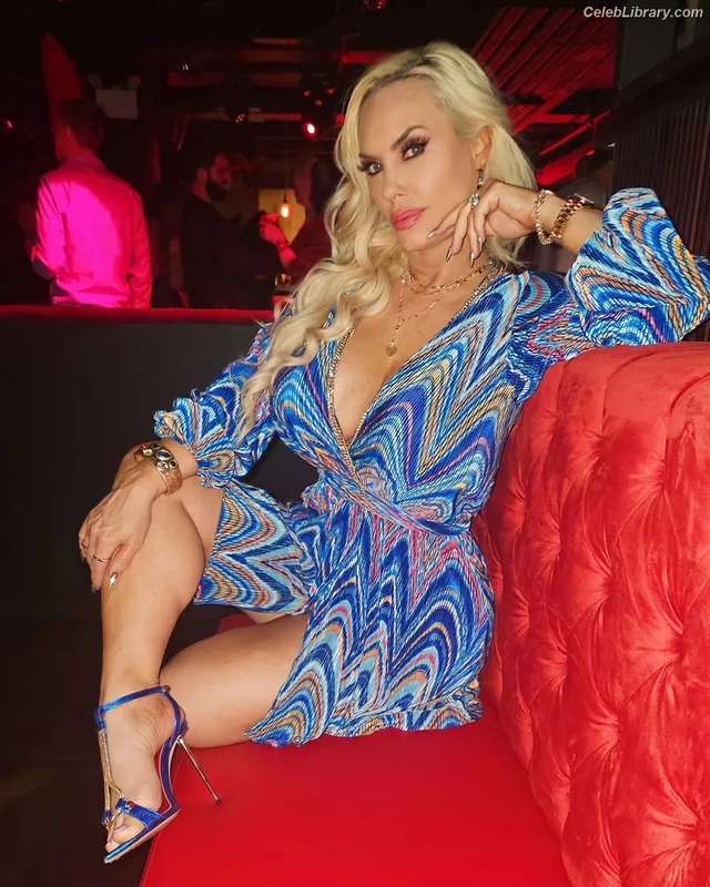 Nicole Coco Austin photo 12 of 1507