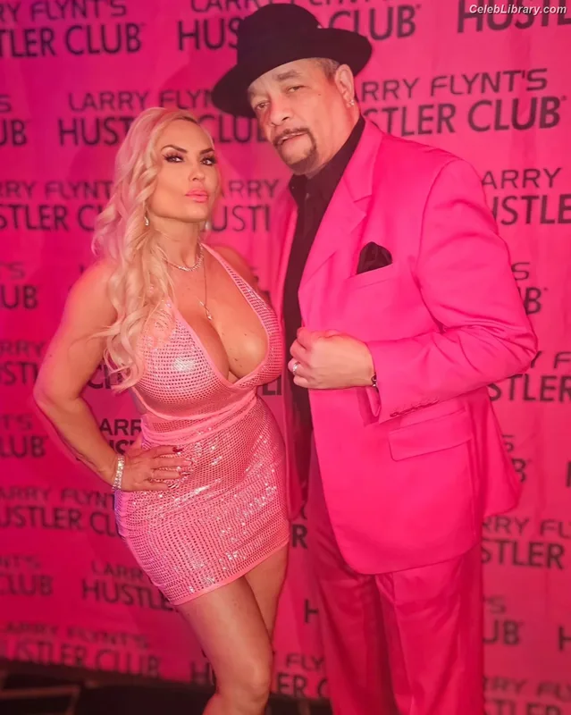Nicole Coco Austin photo 17 of 1507