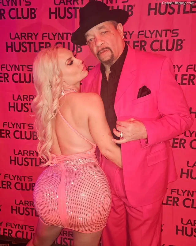 Nicole Coco Austin photo 18 of 1507