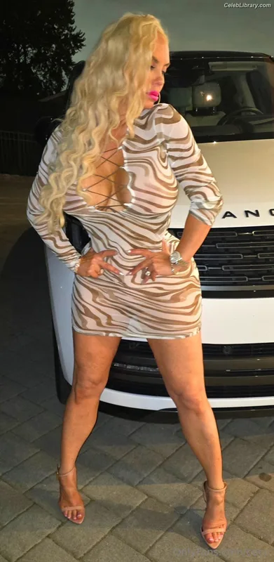 Nicole Coco Austin photo 10 of 1507