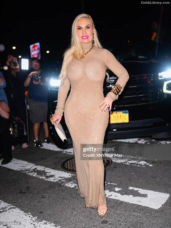 Nicole Coco Austin photo 8 of 1507