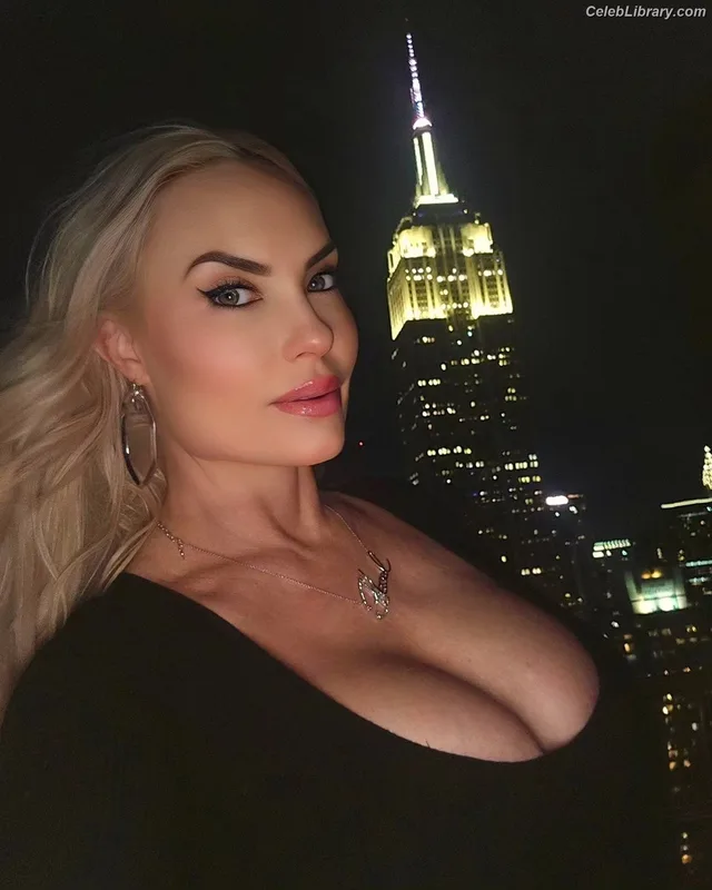 Nicole Coco Austin photo 4 of 1507