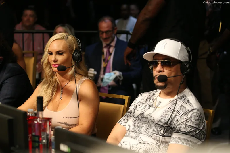 Nicole Coco Austin photo 3 of 1507