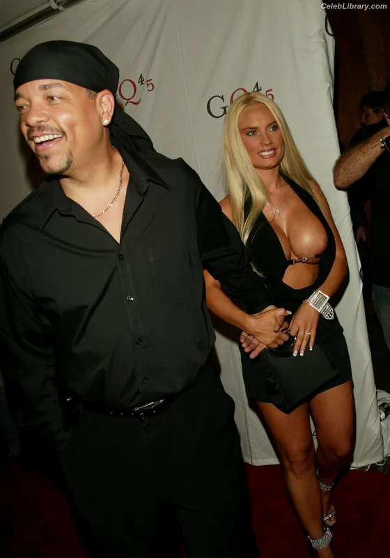 Nicole Coco Austin photo 20 of 1507