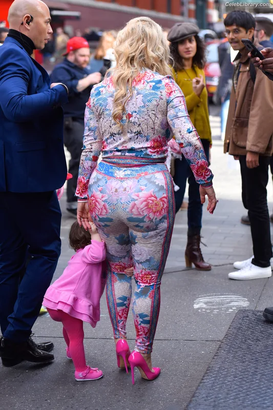 Nicole Coco Austin photo 6 of 1507