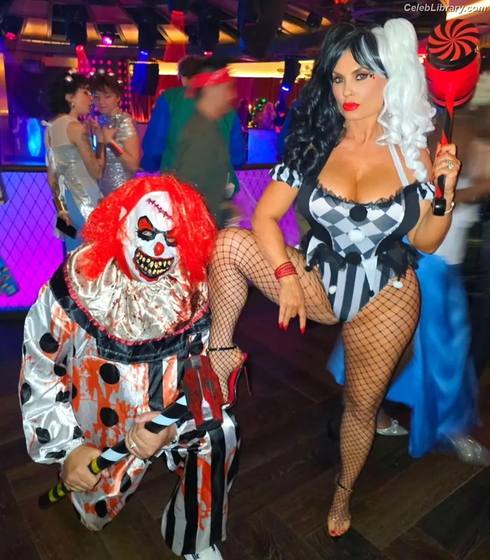 Nicole Coco Austin photo 12 of 1507