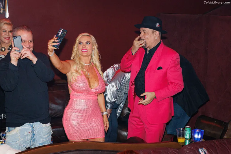 Nicole Coco Austin photo 17 of 1507