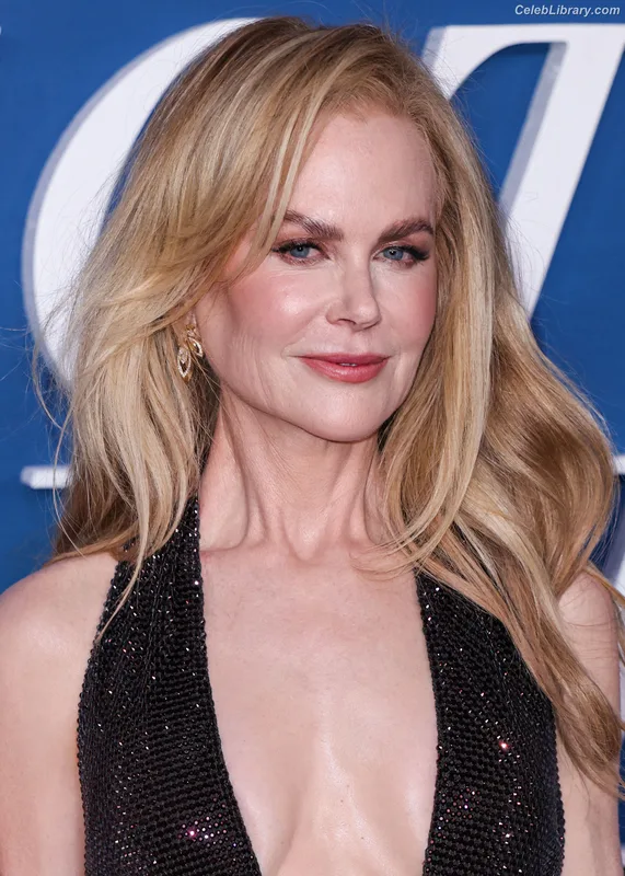 Nicole Kidman photo 17 of 457