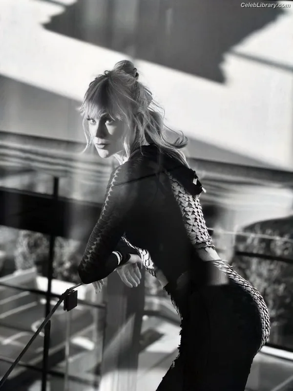 Nicole Kidman photo 11 of 457
