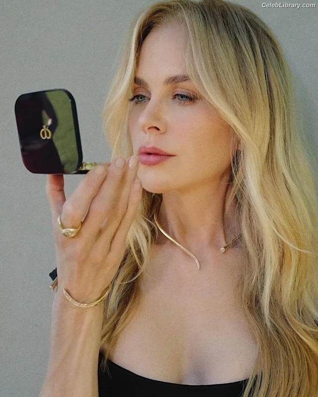 Nicole Kidman photo 22 of 457
