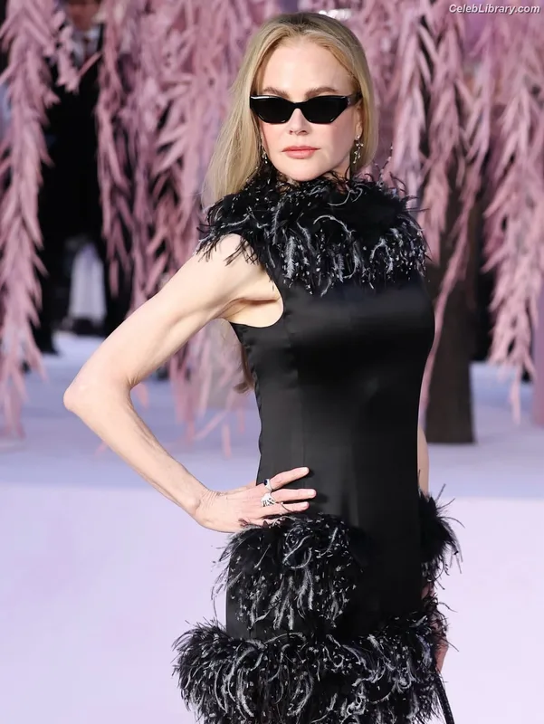 Nicole Kidman photo 9 of 457