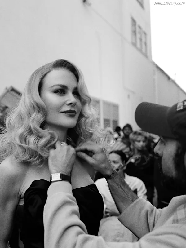 Nicole Kidman photo 3 of 457