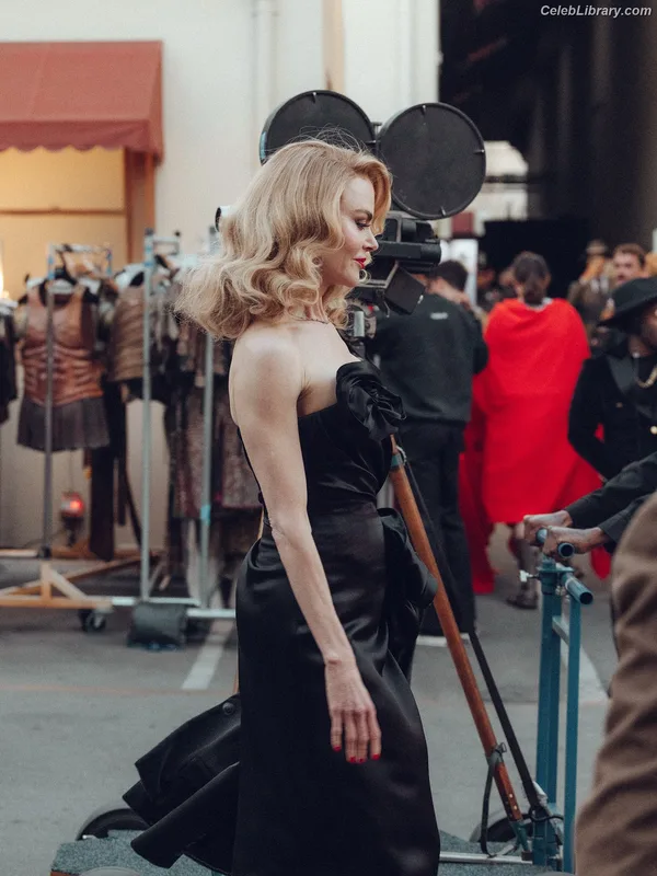 Nicole Kidman photo 5 of 457