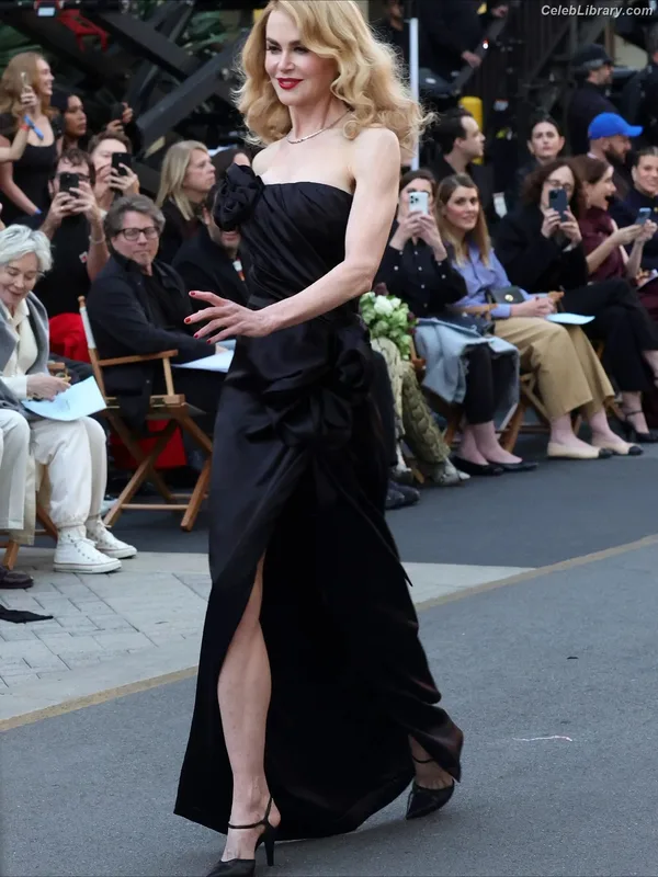 Nicole Kidman photo 8 of 457
