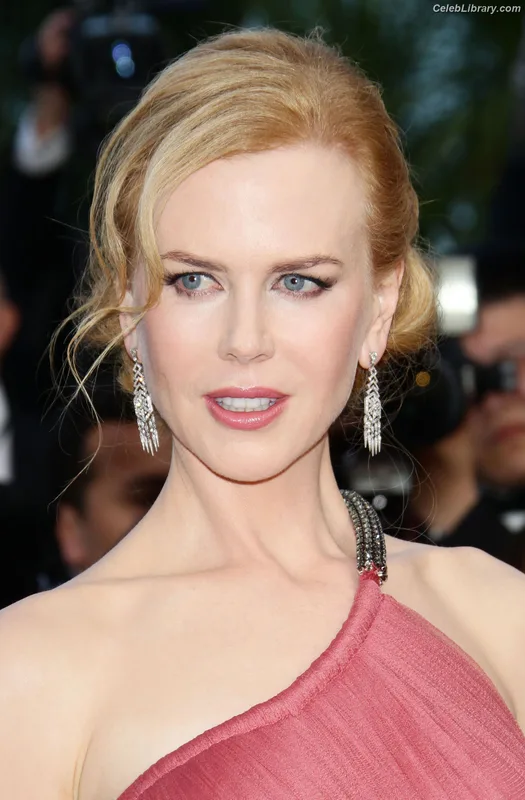 Nicole Kidman photo 18 of 457