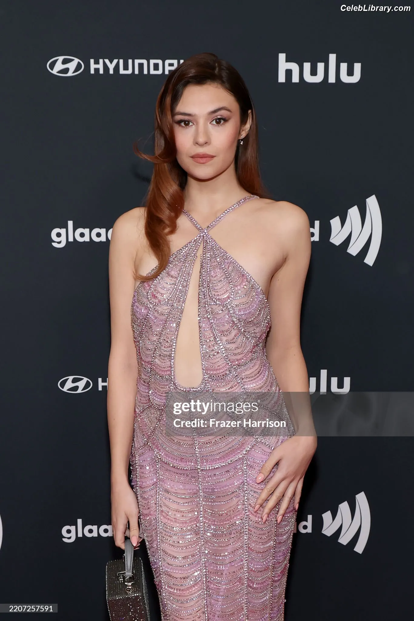 Nicole Maines photo 23 of 136