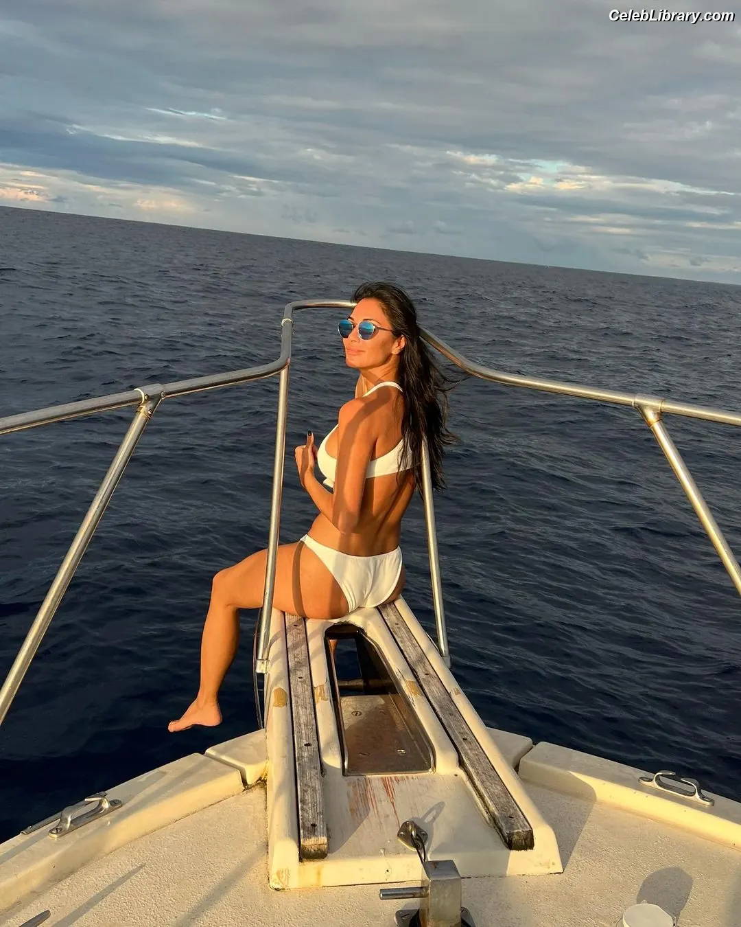 Nicole Scherzinger photo 11 of 1188