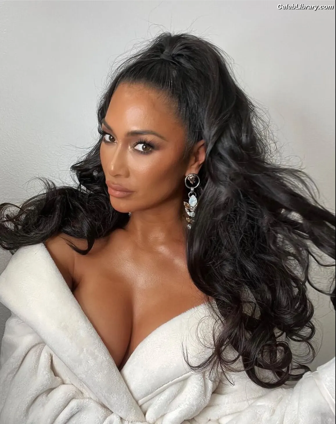Nicole Scherzinger photo 12 of 1188