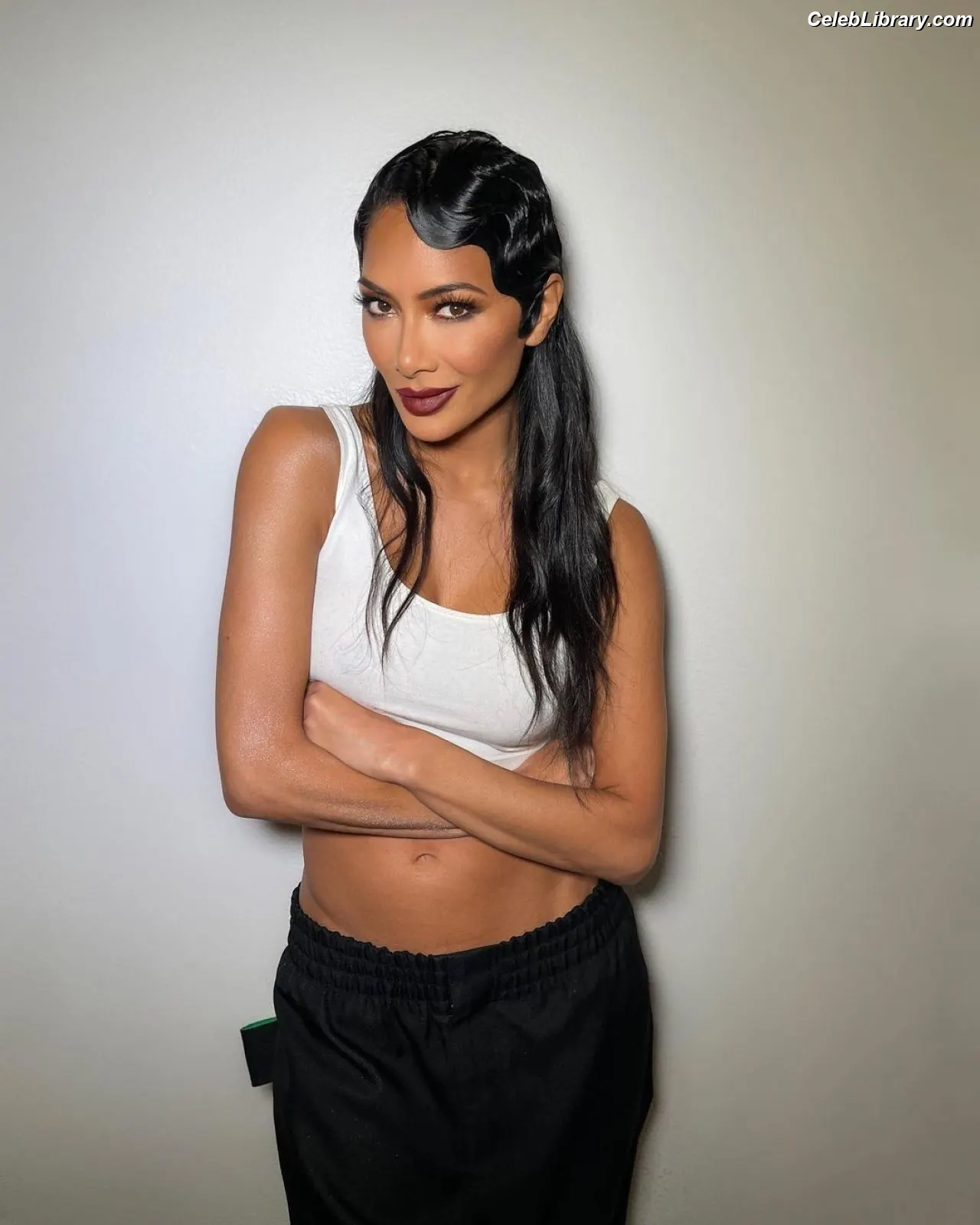 Nicole Scherzinger photo 16 of 1188