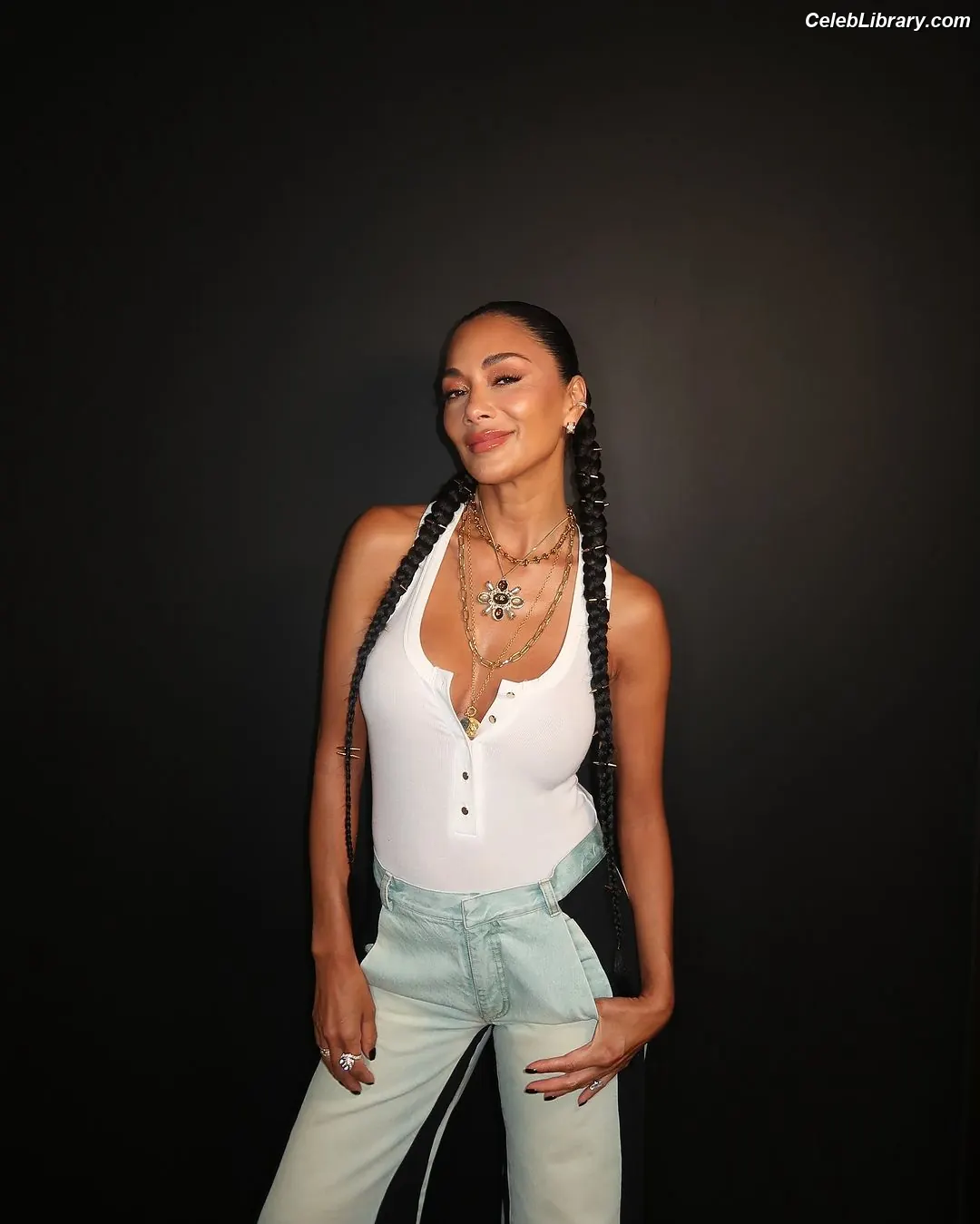Nicole Scherzinger photo 3 of 1188