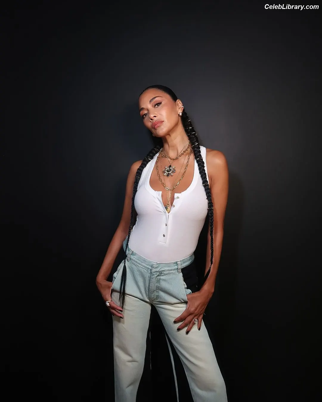 Nicole Scherzinger photo 11 of 1188