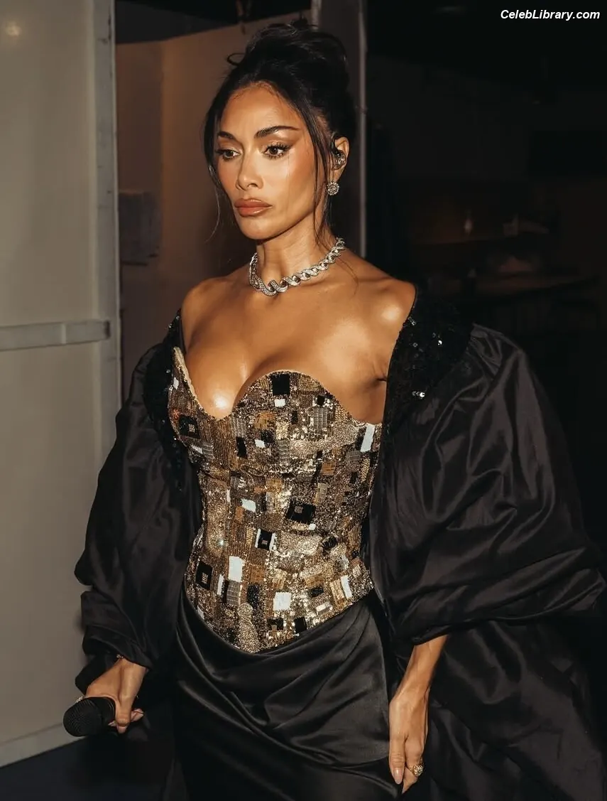 Nicole Scherzinger photo 5 of 1188