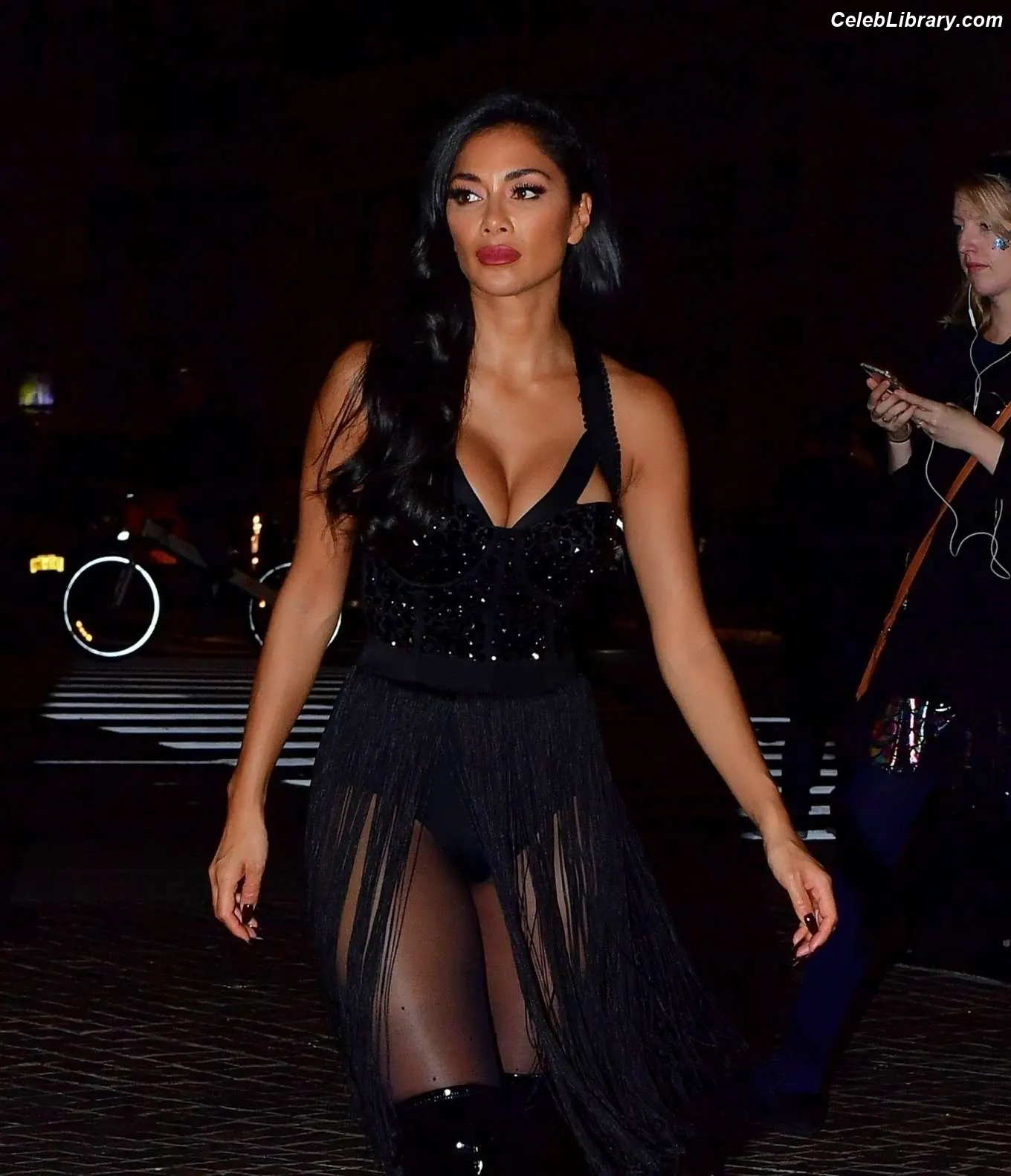 Nicole Scherzinger photo 10 of 1188