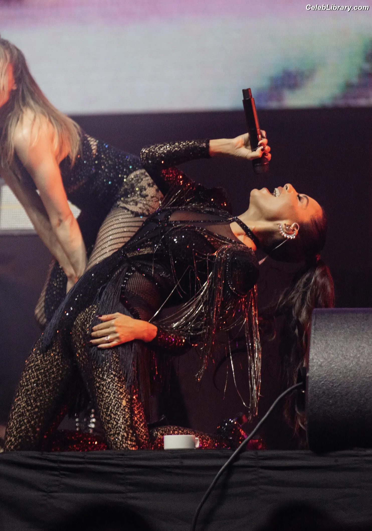 Nicole Scherzinger photo 1 of 1188
