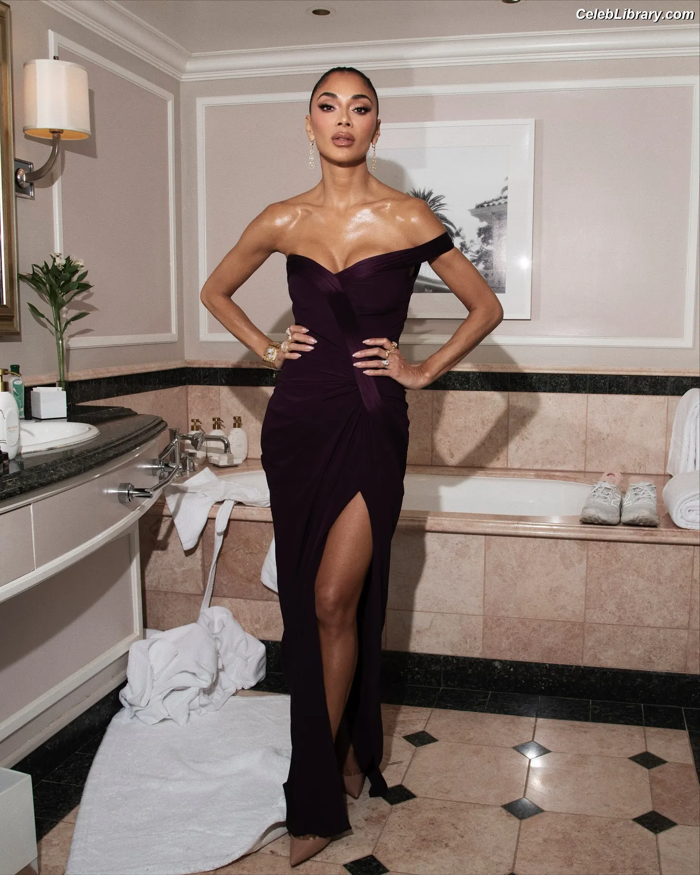 Nicole Scherzinger photo 8 of 1188