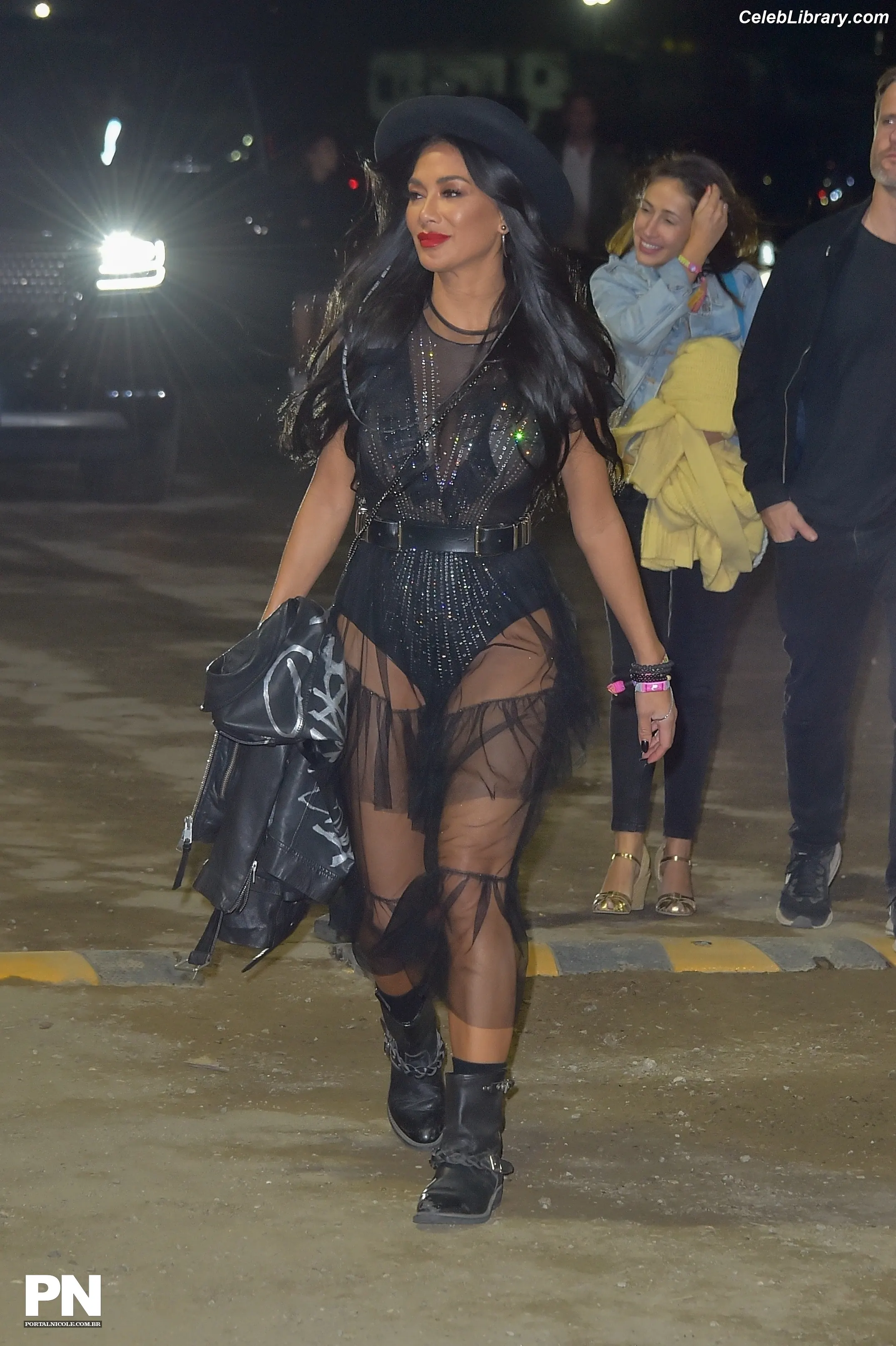 Nicole Scherzinger photo 11 of 1188