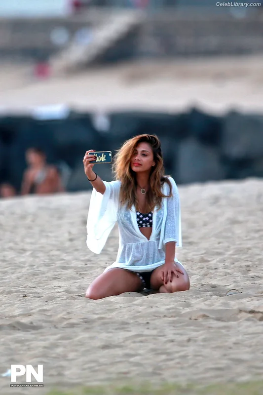 Nicole Scherzinger photo 15 of 1187