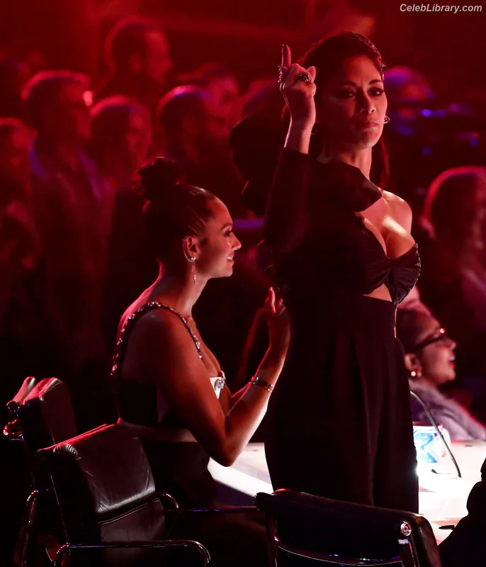 Nicole Scherzinger photo 4 of 1187