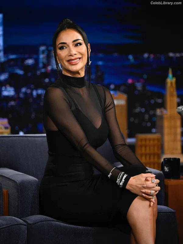 Nicole Scherzinger photo 9 of 1187