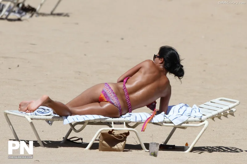 Nicole Scherzinger photo 15 of 1187