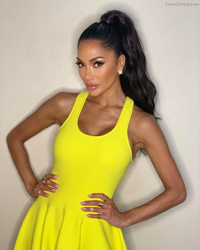 Nicole Scherzinger photo 10 of 1187