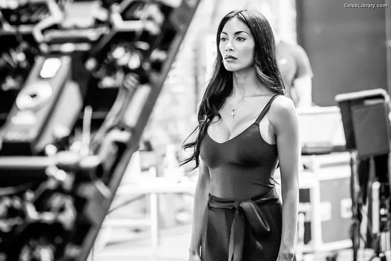 Nicole Scherzinger photo 19 of 1187