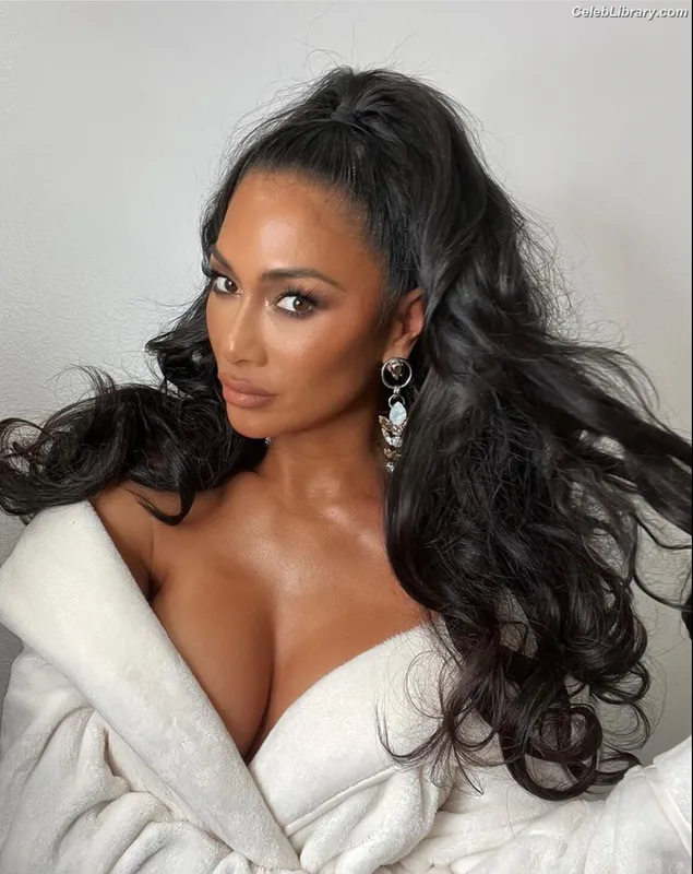 Nicole Scherzinger photo 10 of 1187